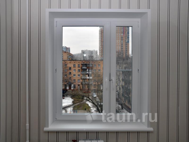 Фото 37. Пластиковое окно из профиля TROCAL InnoNova70 A5  в панельном доме с откосами и подоконником DANKE Lucido Bianco – белый глянец